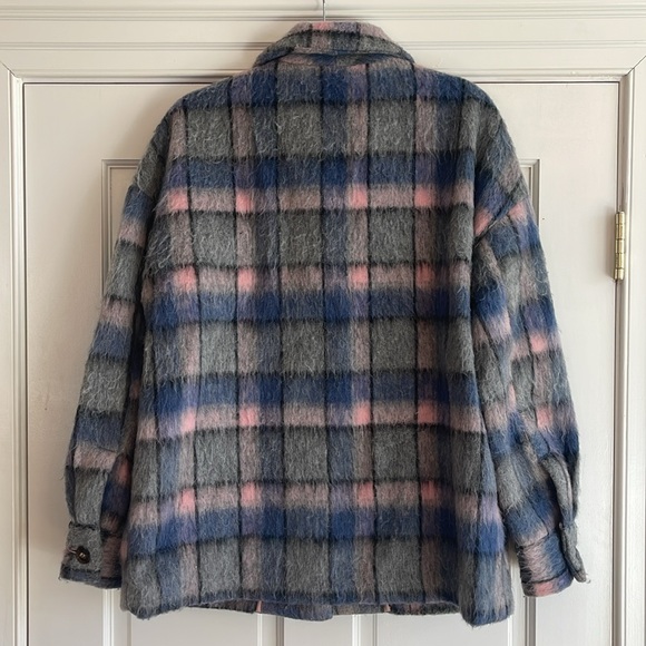 Cyrus jacket shacket blazer fuzzy medium blue pink gray periwinkle - Picture 7 of 12